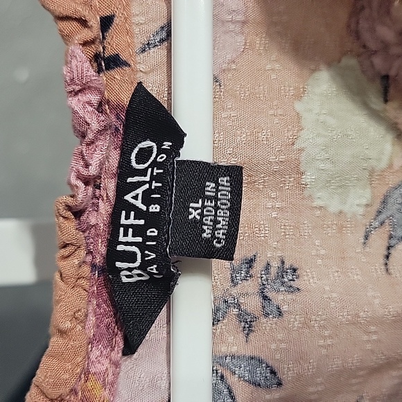 Buffalo David Bitton Floral Blouse - Picture 3 of 5